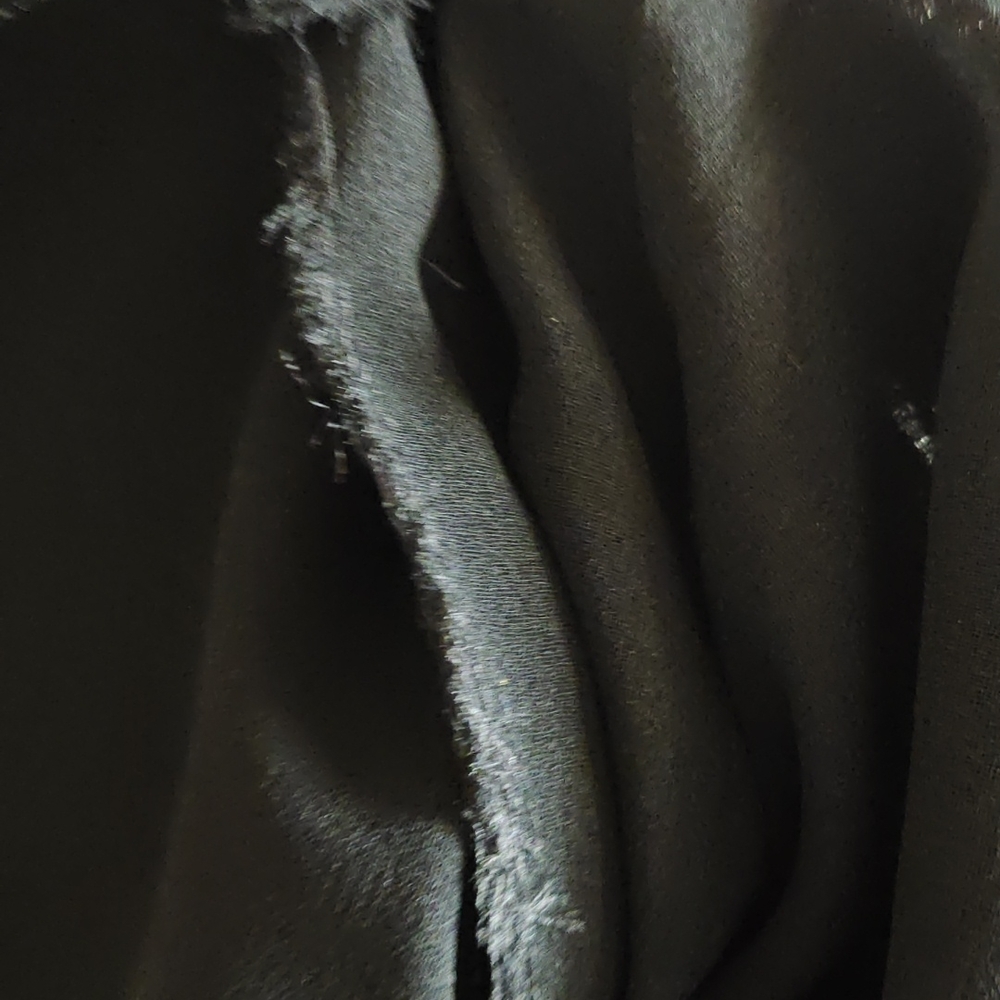 Black and Red Kurta dress/ kurta with long dupatta. Small to medium. - Picture 10 of 15